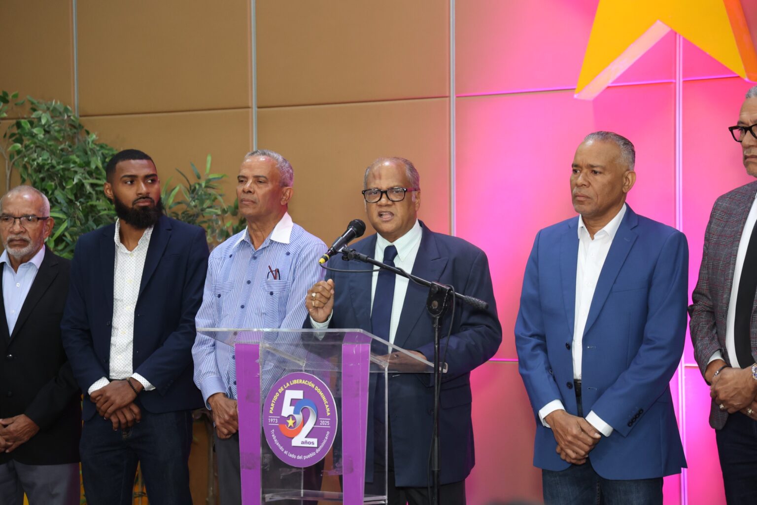 pld-alerta-que-gobierno-gasto-mas-en-perdidas-electricas-que-en-inversion-publica-en-2025