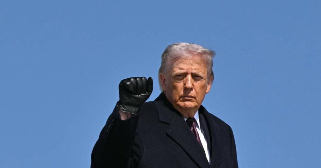 trump-dice-que-tal-vez-opte-por-«una-toma-de-control-amistosa-de-cuba»