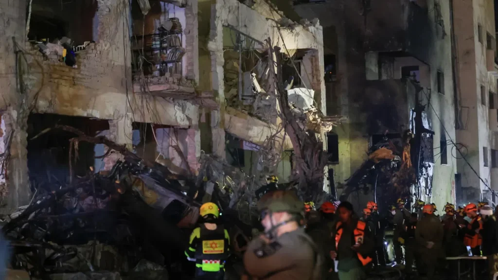 ataques-iranies-sobre-israel,-incluido-jerusalen,-dejan-una-persona-muerta-y-121-heridas