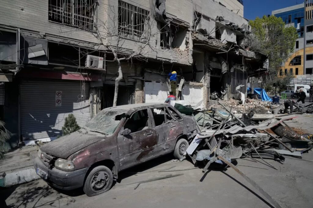 el-numero-de-muertos-por-la-ofensiva-contra-iran-sube-a-1.230,-segun-un-organismo-irani