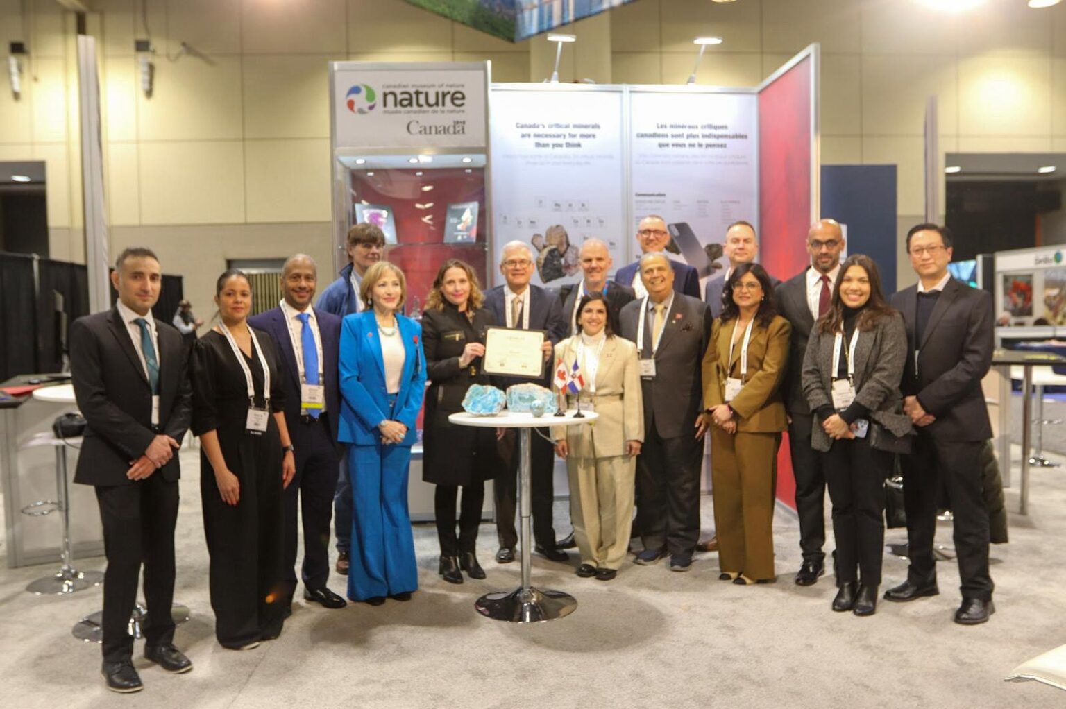 republica-dominicana-promueve-su-mineria-en-canada-en-la-feria-pdac-2026