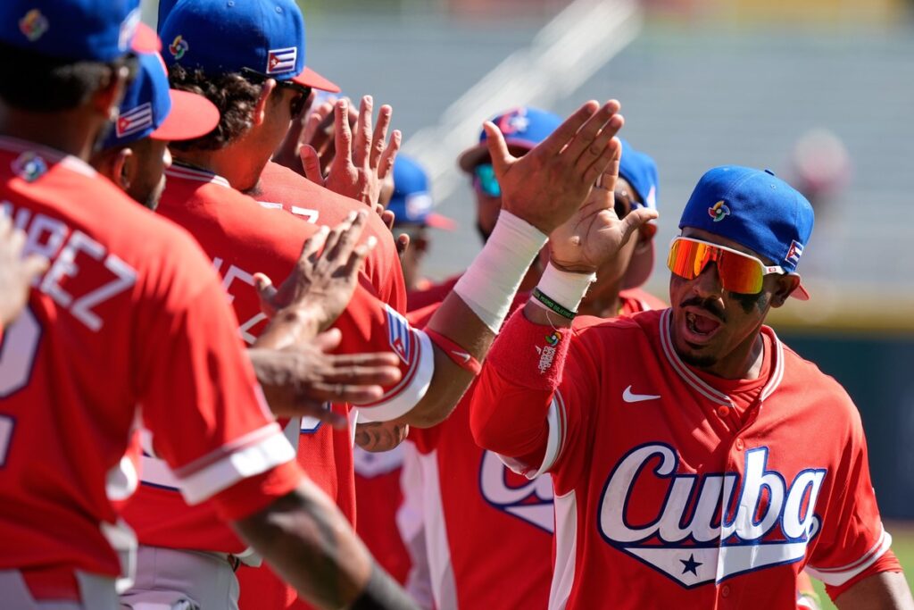 cuba-derrota-a-colombia-y-suma-su-segunda-victoria-en-el-clasico-mundial-de-beisbol-2026
