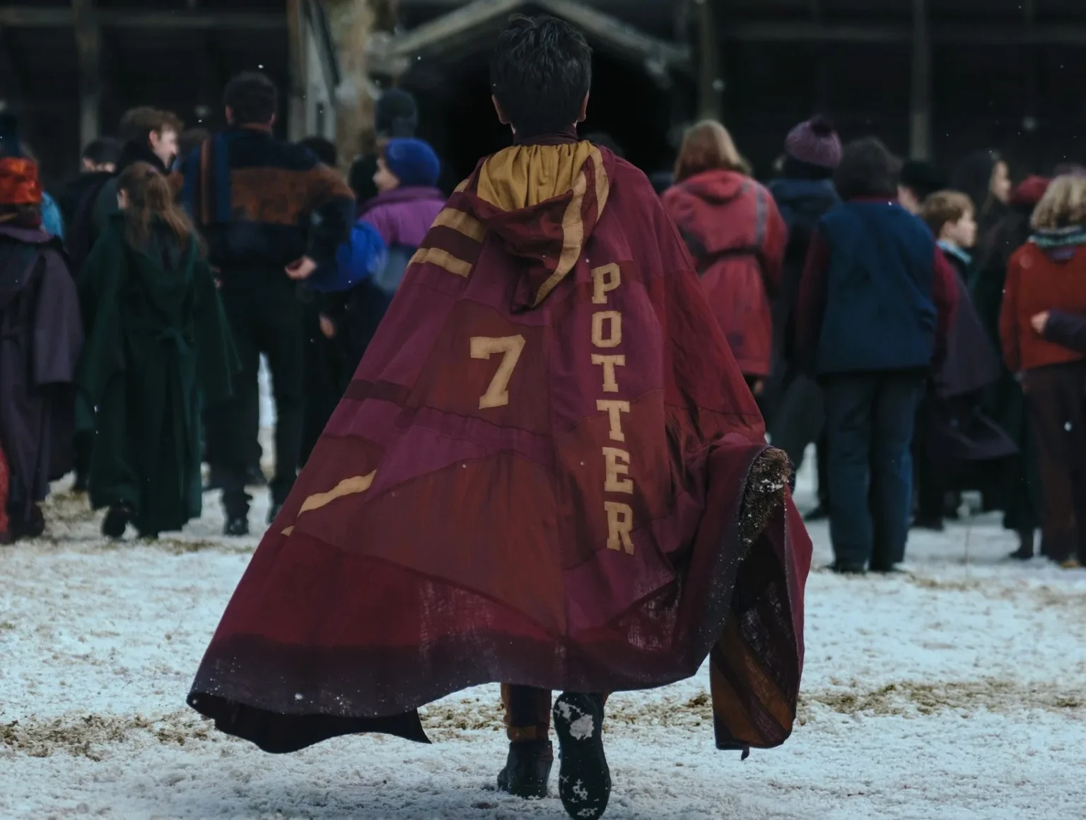 hbo-lanza-el-primer-avance-de-la-serie-de-harry-potter-y-fija-su-estreno-para-navidad