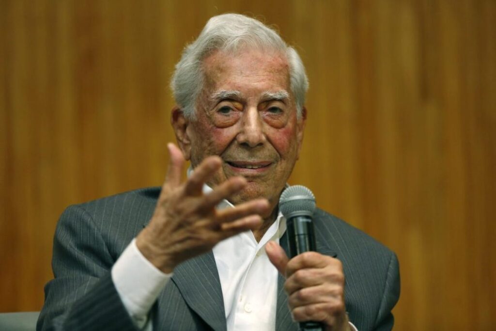 peru-celebra-el-90-aniversario-de-nacimiento-de-vargas-llosa-con-cine,-charlas-y-teatro