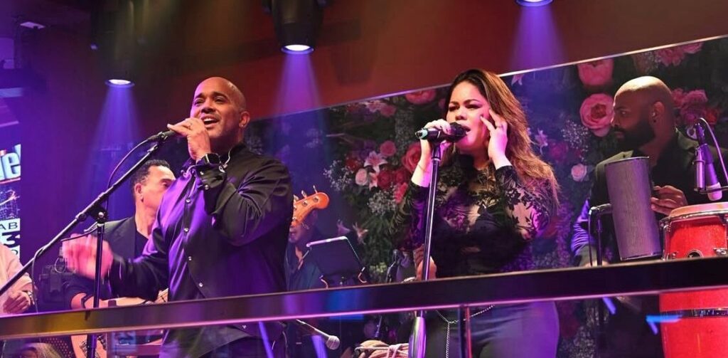 zulinka-y-miguel-concluyen-ciclo-de-homenajes-a-rubby-perez-con-“color-de-rosa”