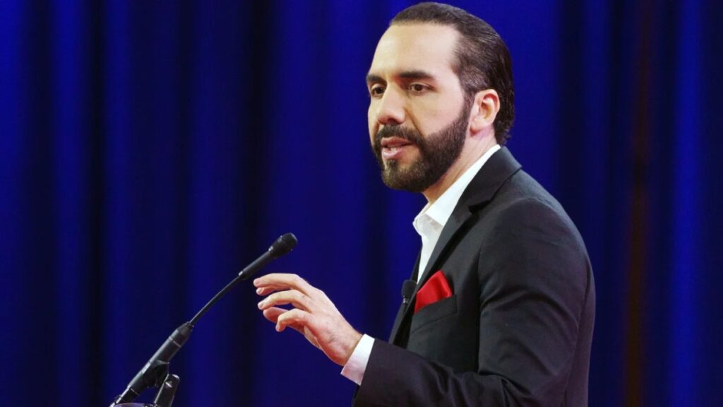 bukele-ironiza-restriccion-a-jovenes-en-alemania:-«ellos-viven-en-una-‘democracia-plena'»