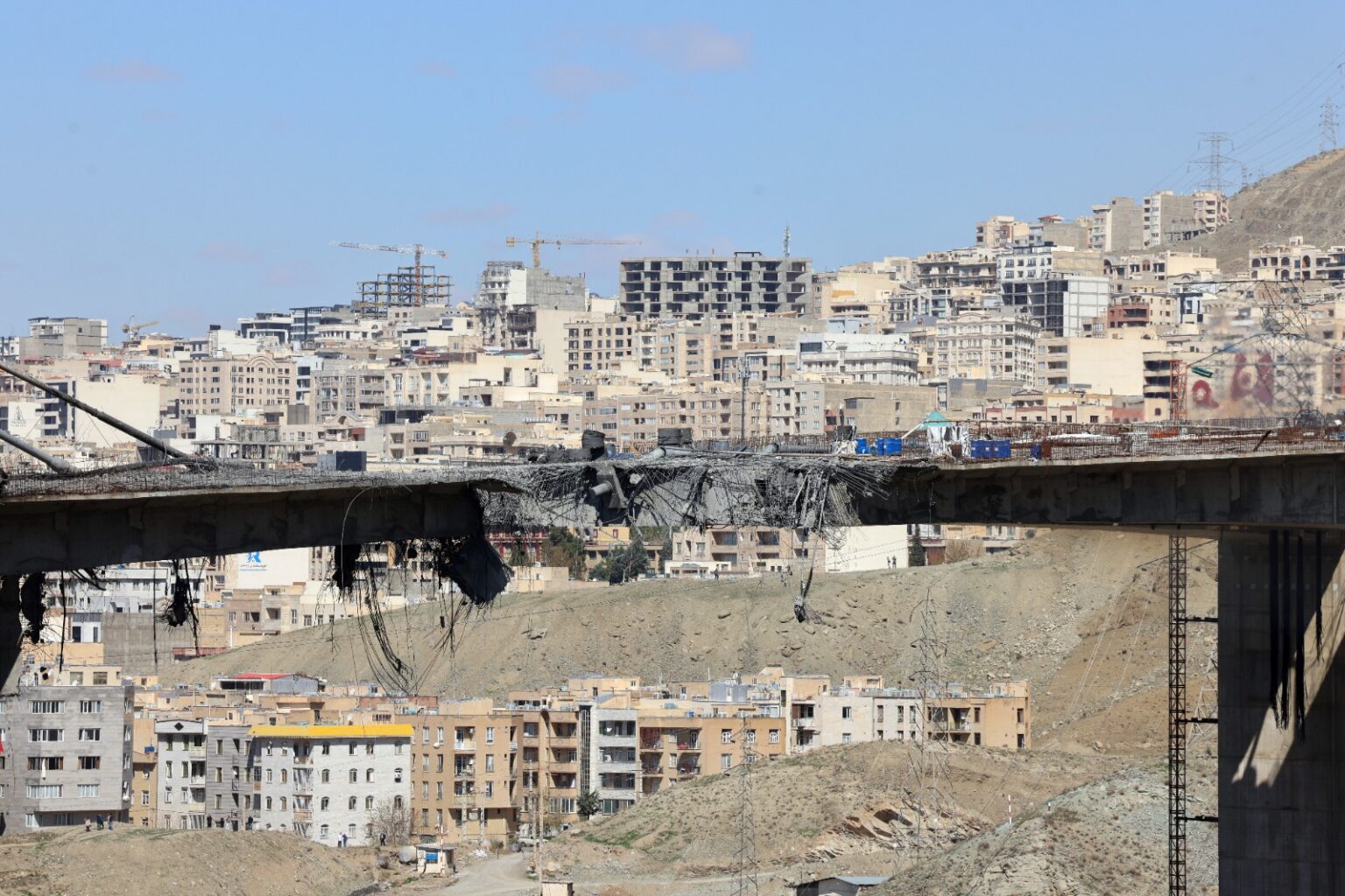 medios-de-eeuu.-reportan-audaz-operacion-para-rescatar-aviador-en-territorio-irani