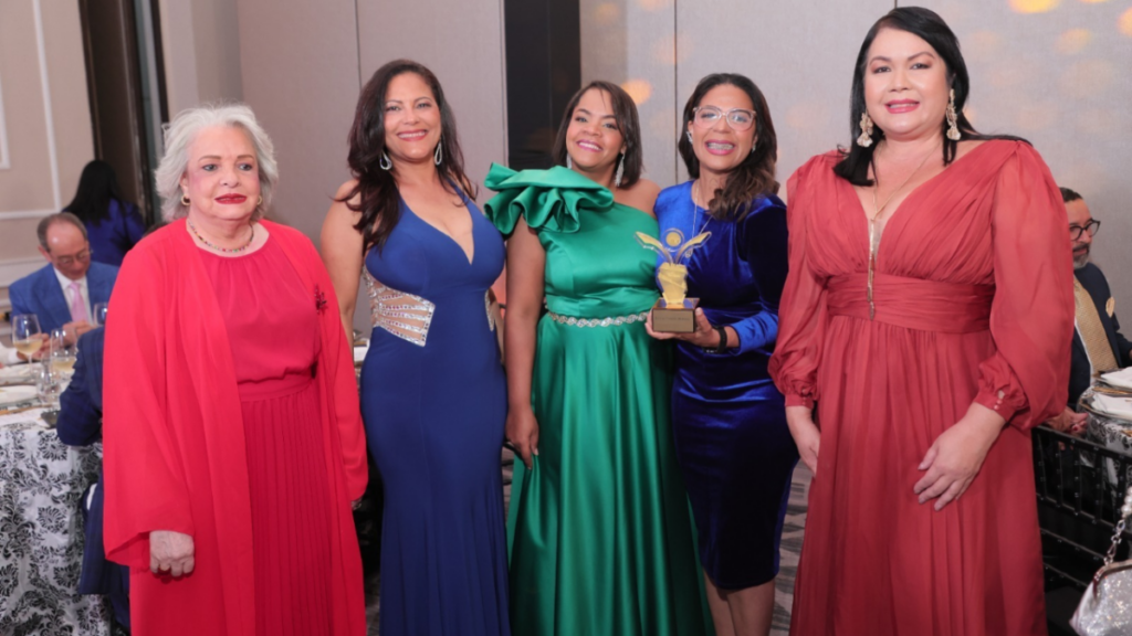 premio-vive-sano-reconoce-a-periodista