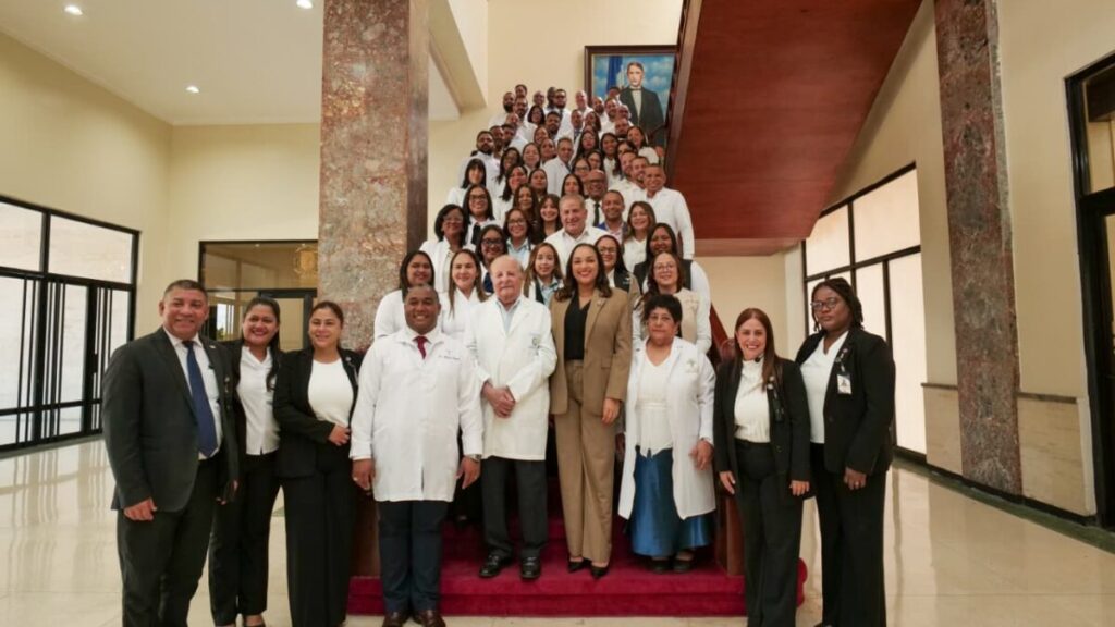 dharuelly-d’aza,-acerca-el-congreso-a-profesionales-de-la-salud