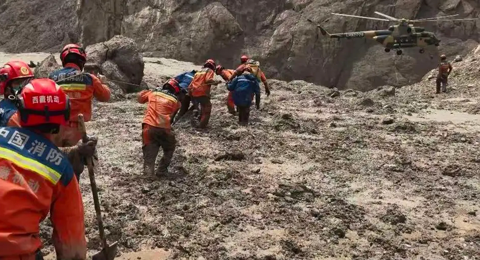 Nepal intenta abrir túneles para rescatar a 933 trabajadores