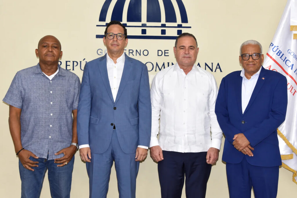 Director de Pensiones llama a servidores de Agricultura a regularizar su situación