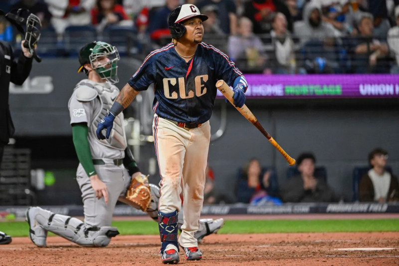 José Ramírez conecta cuadrangular y llega a 1,000 RBI en su carrera