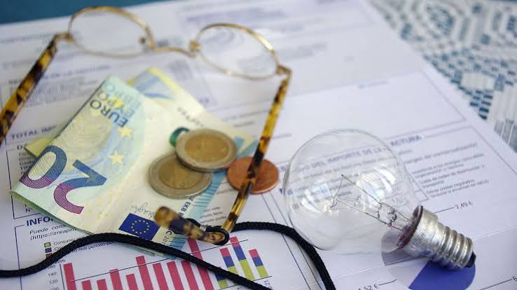 La guerra en Irán pasa factura a los autónomos y dispara en casi 1800 euros sus gastos en luz y gasolina