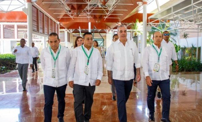 Presidente Abinader informa negociaciones con Gobierno de Estados Unidos para proteger producción nacional de arroz