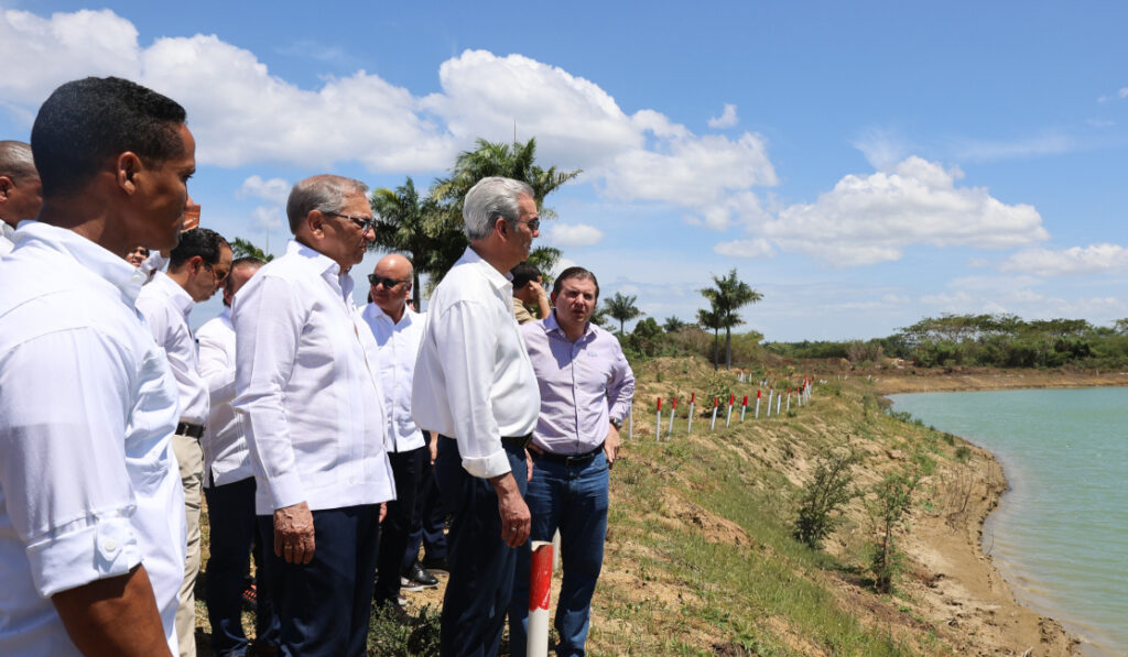 Presidente Abinader visita proyecto turístico Punta Bergantín en Puerto PlataBergantín
