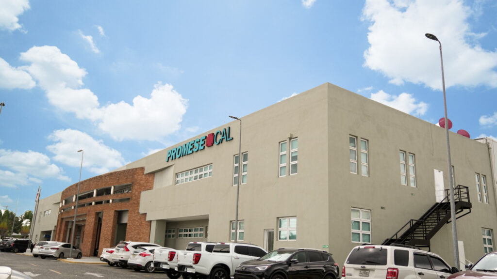 Promese/CAL inicia plan piloto de cobro con tarjetas de crédito en Farmacias del Pueblo