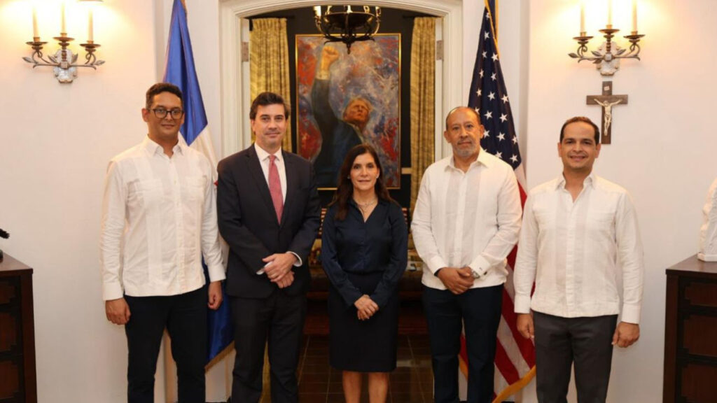 Sistema 911 refuerza vínculos de cooperación tecnológica con Estados Unidos