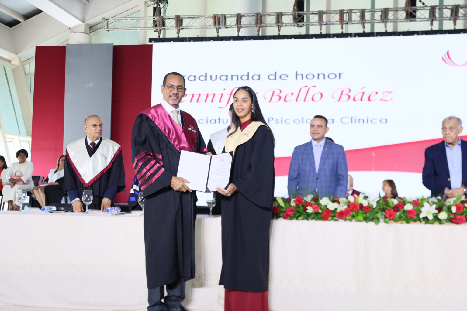 UFHEC celebra su cuadragésima novena graduación ordinaria con 1,747 nuevos profesionales