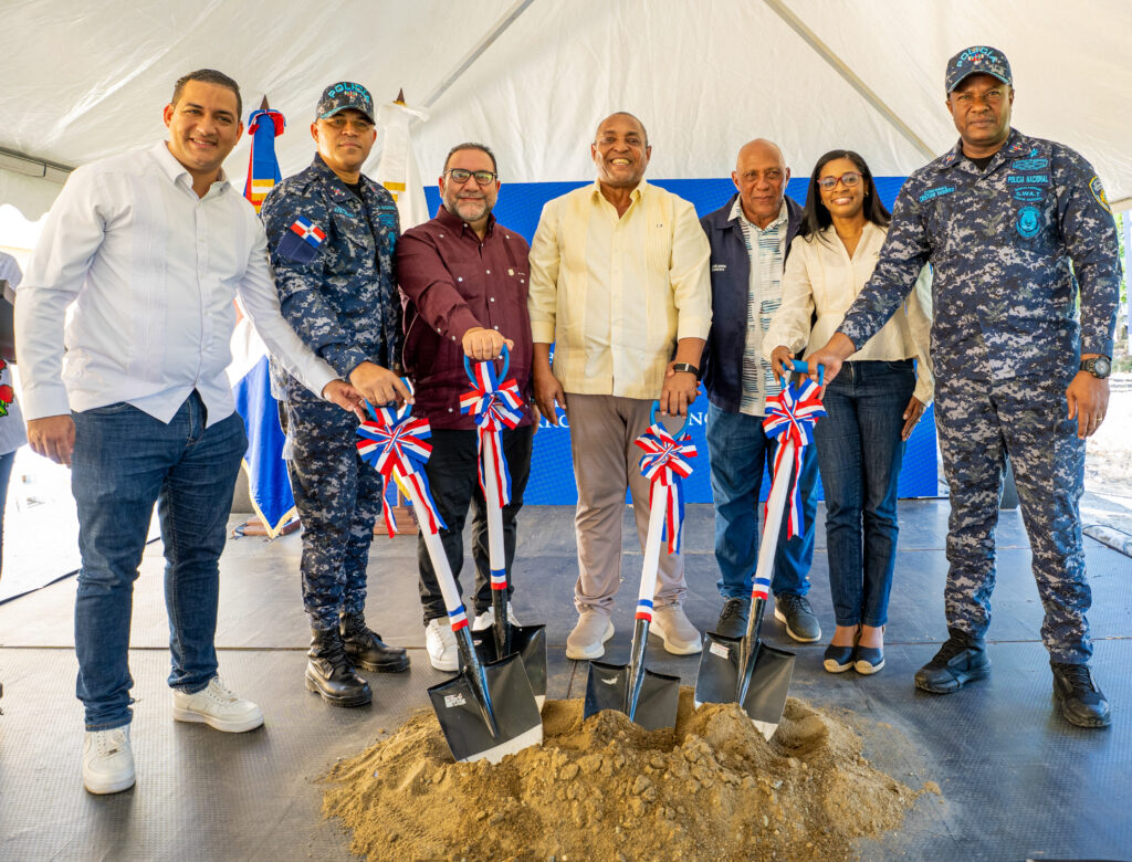 Desarrollo Provincial inicia construcción de dos estaciones policiales en La Vega