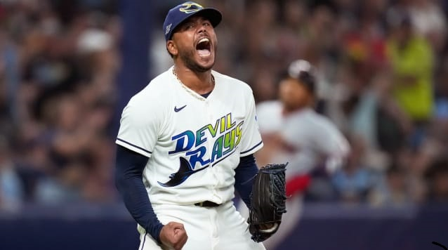 Peralta hace gala de su potente recta y Rays empatan su serie ante los Guardianes